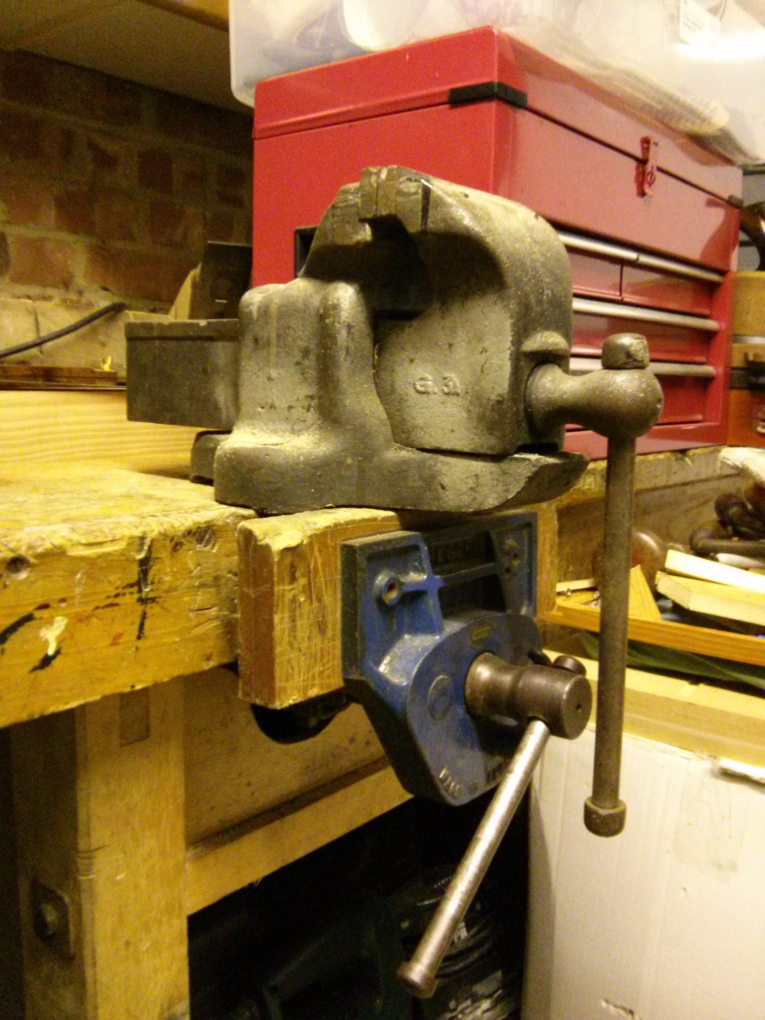 DIY Fitting Woodwork Vice Plans Free